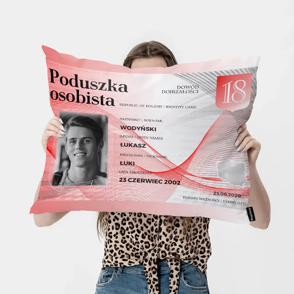 Poduszka DOWÓD OSOBISTY prezent na 18 urodziny